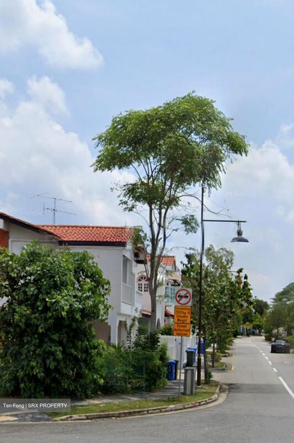 Opera Estate (D15), Terrace #499695631